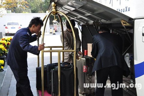 梦见扒手