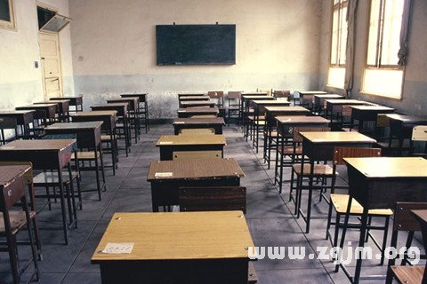 梦见教室