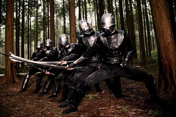 异形远征队剧情介绍