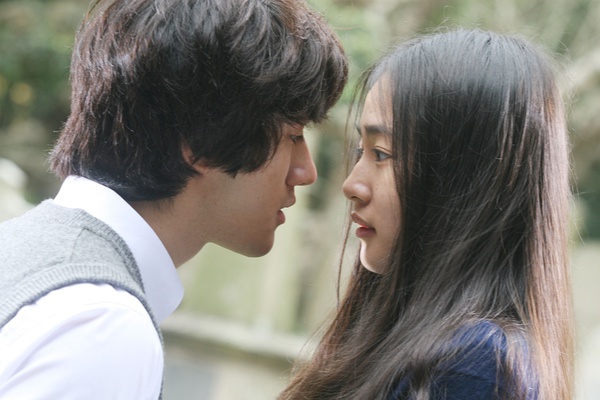 【岁月神偷】演员表_上映时间_剧情介绍_预告