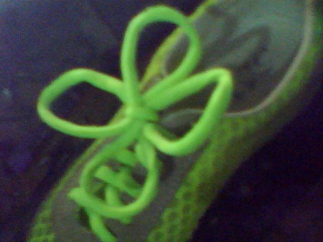 四叶草鞋带教程图片大全_四叶草鞋带教程图集