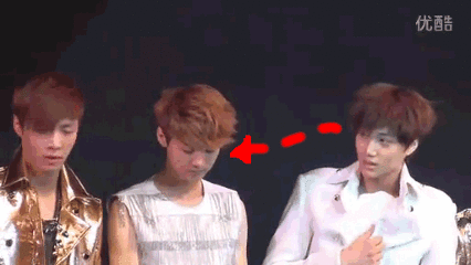 【墨】exo丨动态图.就这样