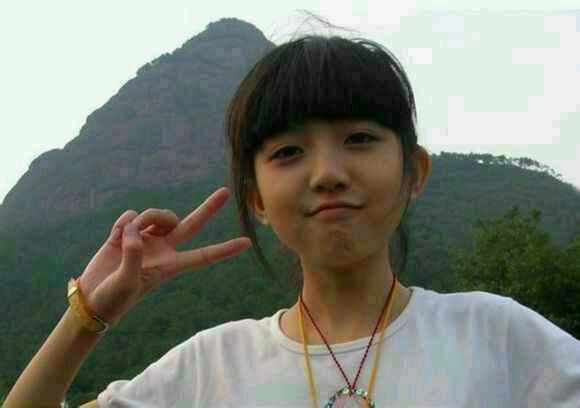 【吴三岁】黄雅讯