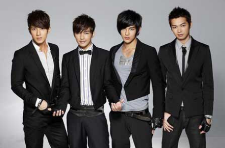 【爆料】飞轮海为什么解散 炎亚纶曝解散内幕